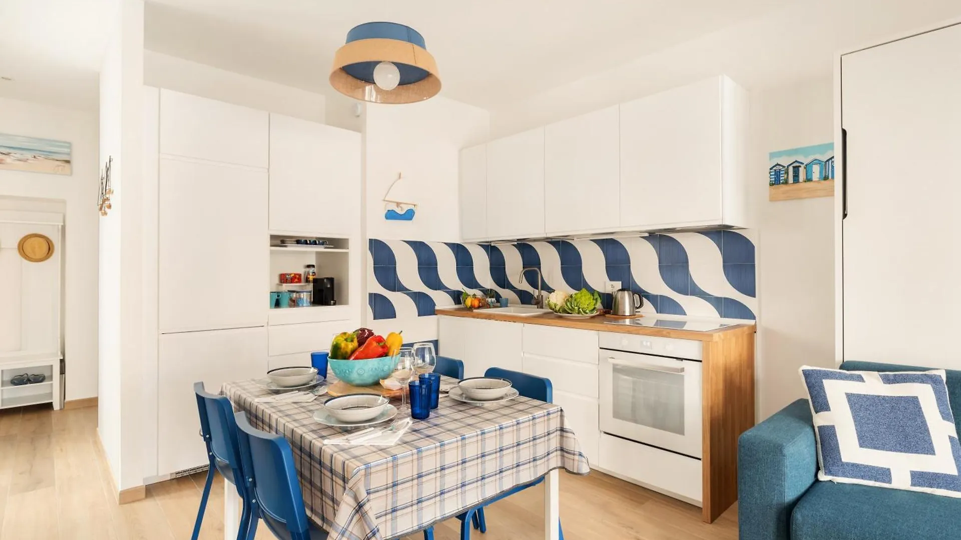 La Caravella 2 : Lido Di Ostia Apartment