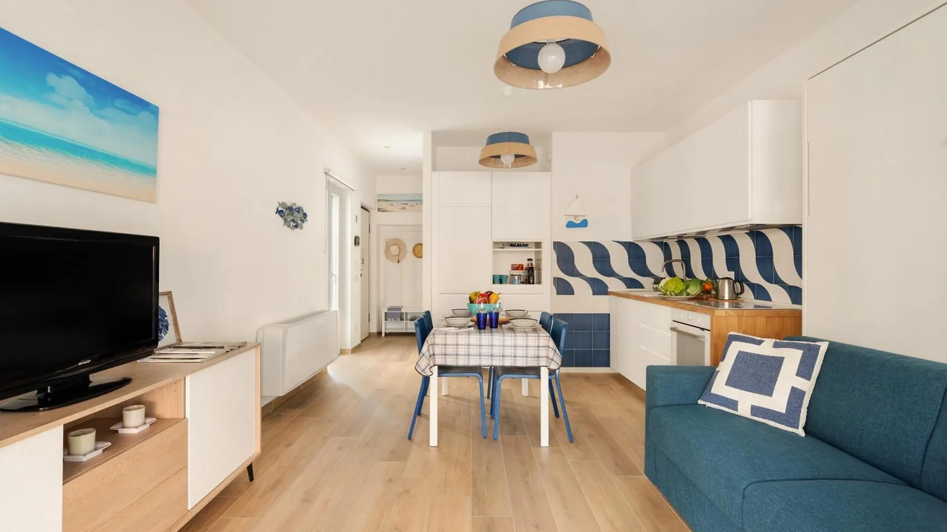 La Caravella 2 : Lido Di Ostia Apartment
